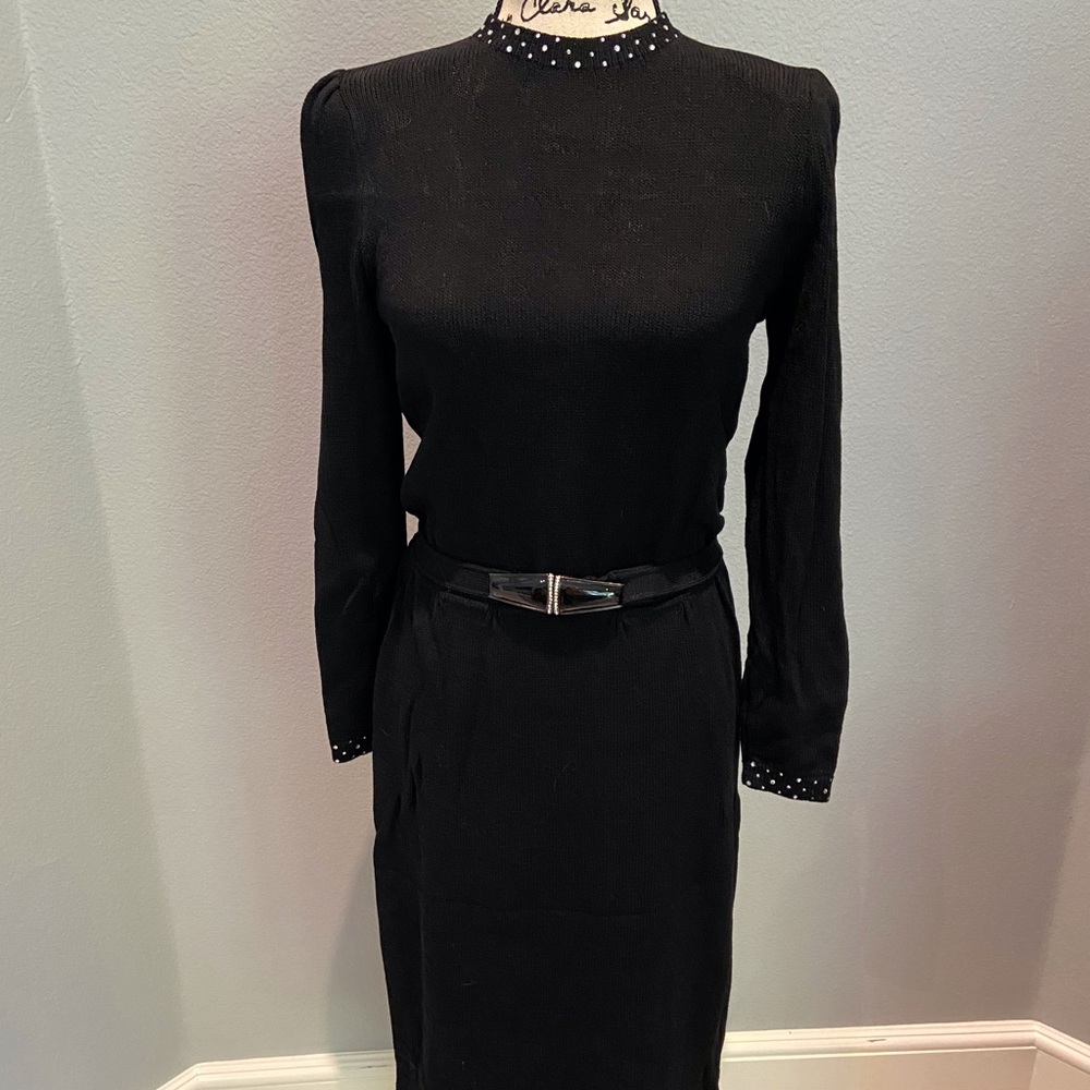 Vintage St. John Knit 3/4 length knit dress.